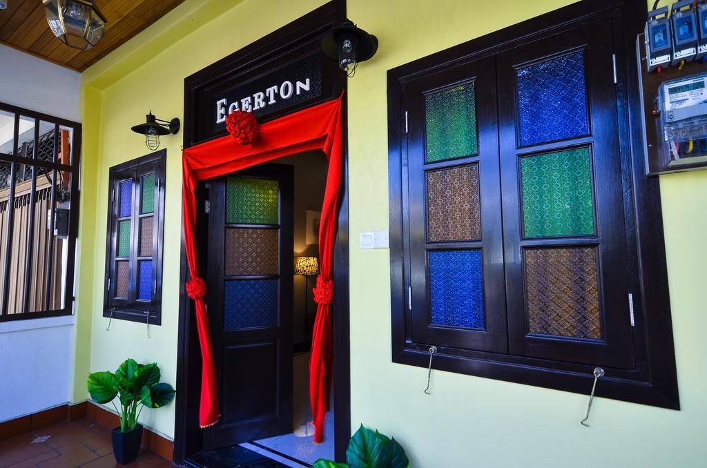 The Egerton 3*