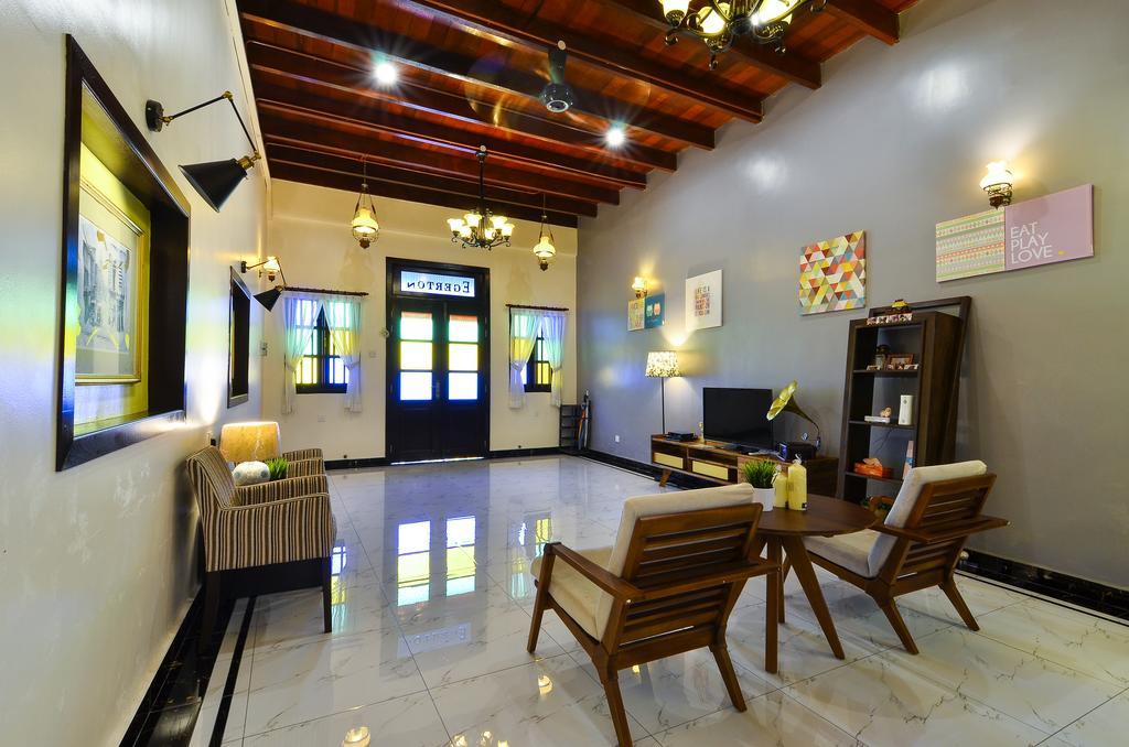 The Egerton 3* Malacca